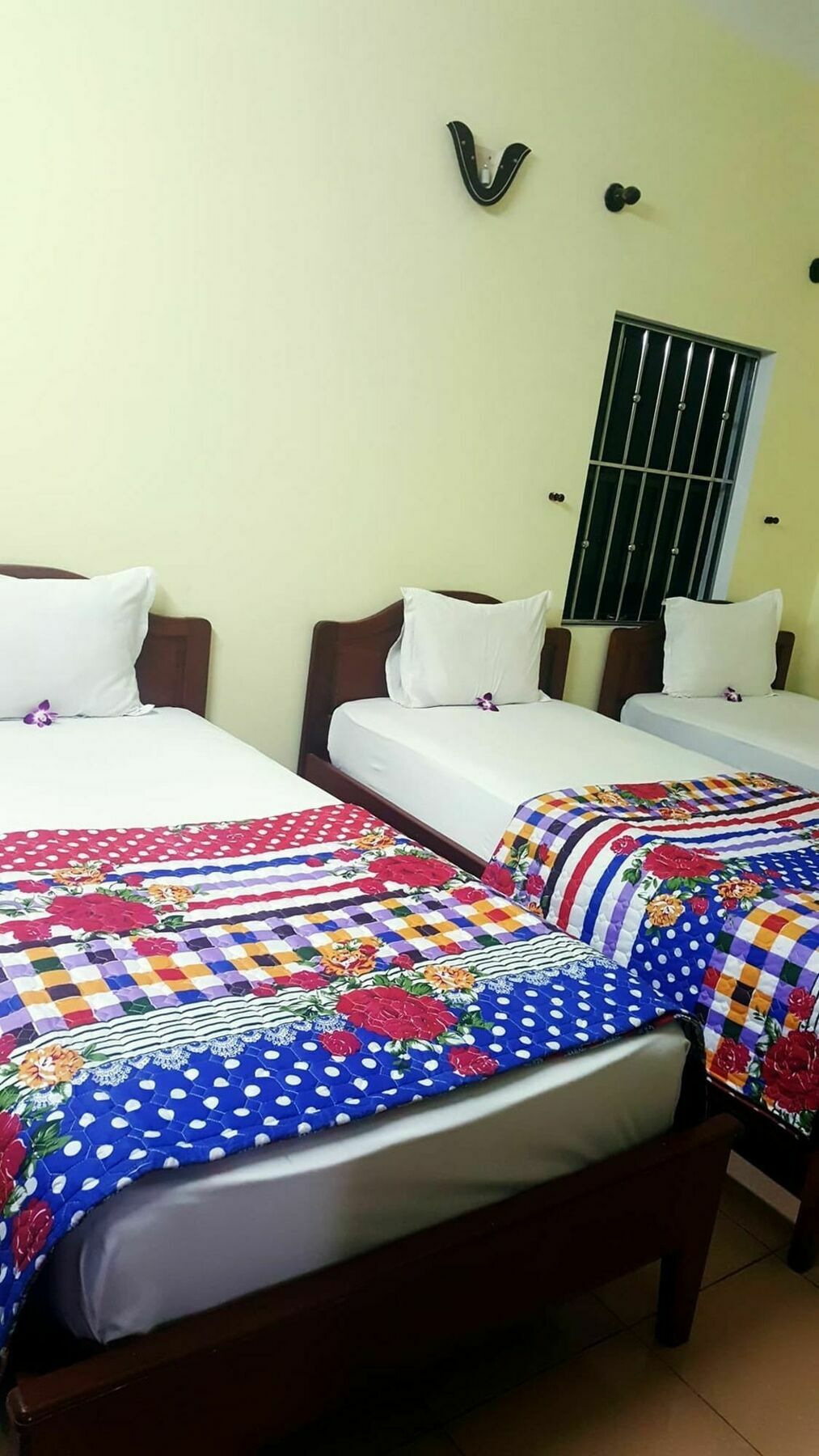 Phong Lan Guesthouse Хуе Екстериор снимка